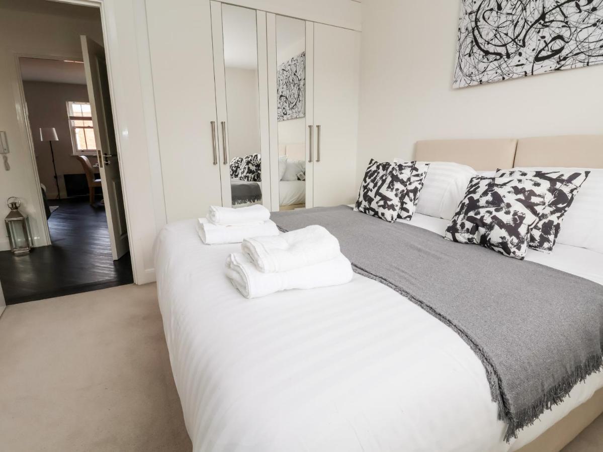 122 The Old Meadow Apartment ชรูว์สเบอรี ภายนอก รูปภาพ